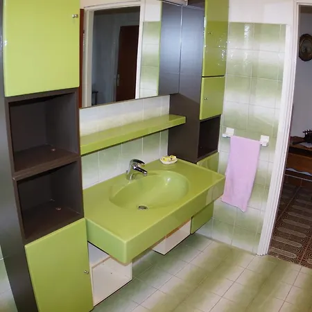 Comfortable And Quiet In Istria With Privacy Apartamento